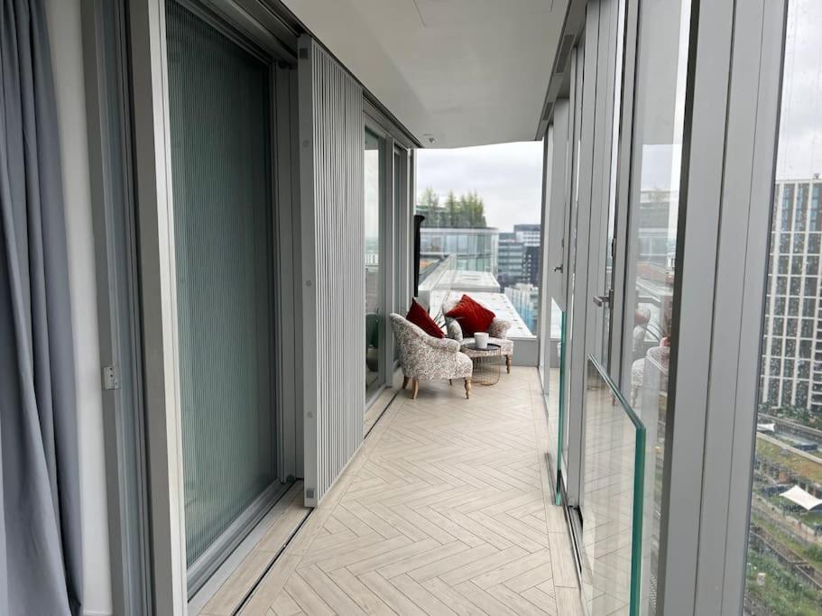Modern 2 Bed Flat At Battersea Appartamento Londra