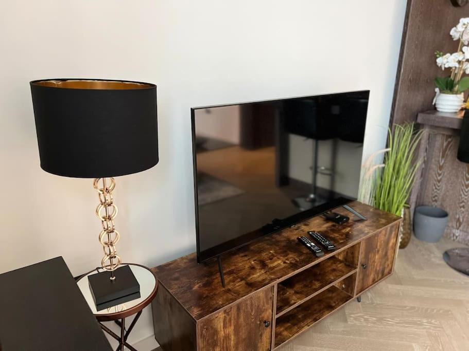 Modern 2 Bed Flat At Battersea Londra